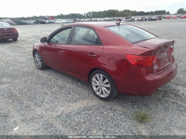 Photo 2 VIN: KNAFW4A38B5322882 - KIA FORTE 