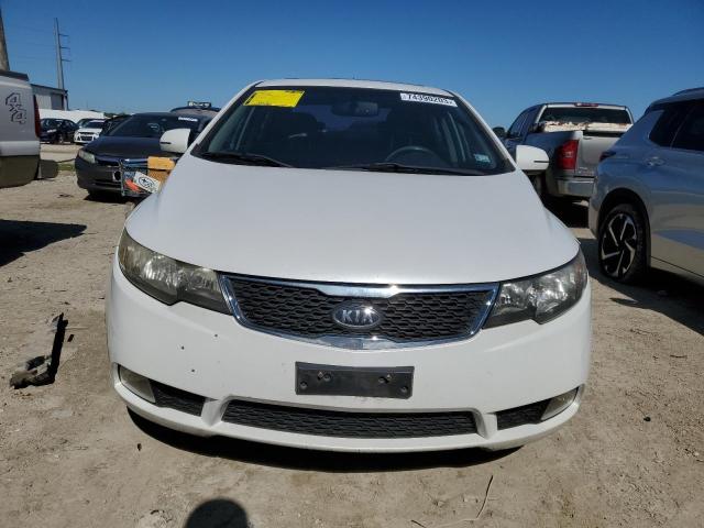 Photo 4 VIN: KNAFW4A38C5500825 - KIA FORTE 