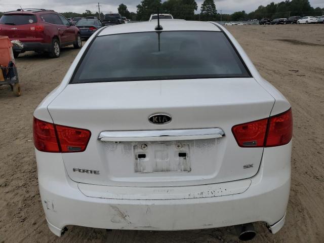 Photo 5 VIN: KNAFW4A38D5728373 - KIA FORTE 