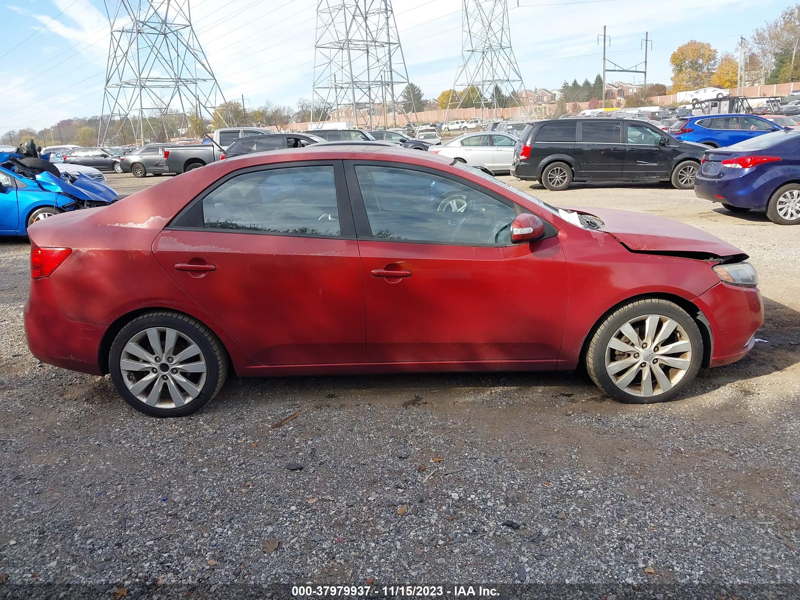 Photo 12 VIN: KNAFW4A39A5228007 - KIA FORTE 