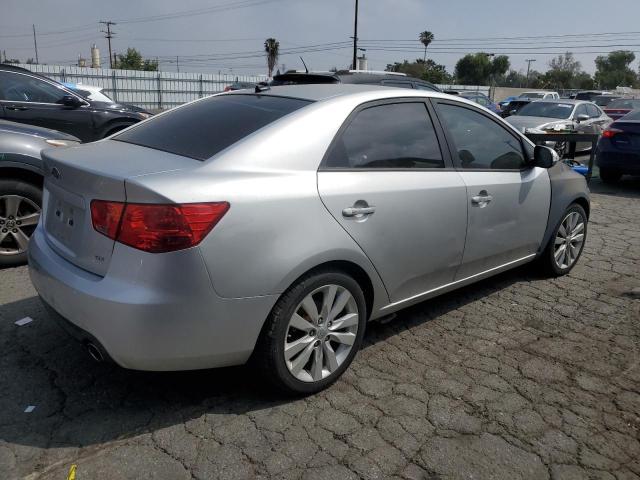 Photo 2 VIN: KNAFW4A39A5295898 - KIA FORTE 