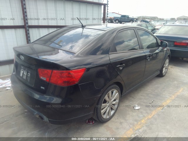 Photo 3 VIN: KNAFW4A39B5409402 - KIA FORTE 