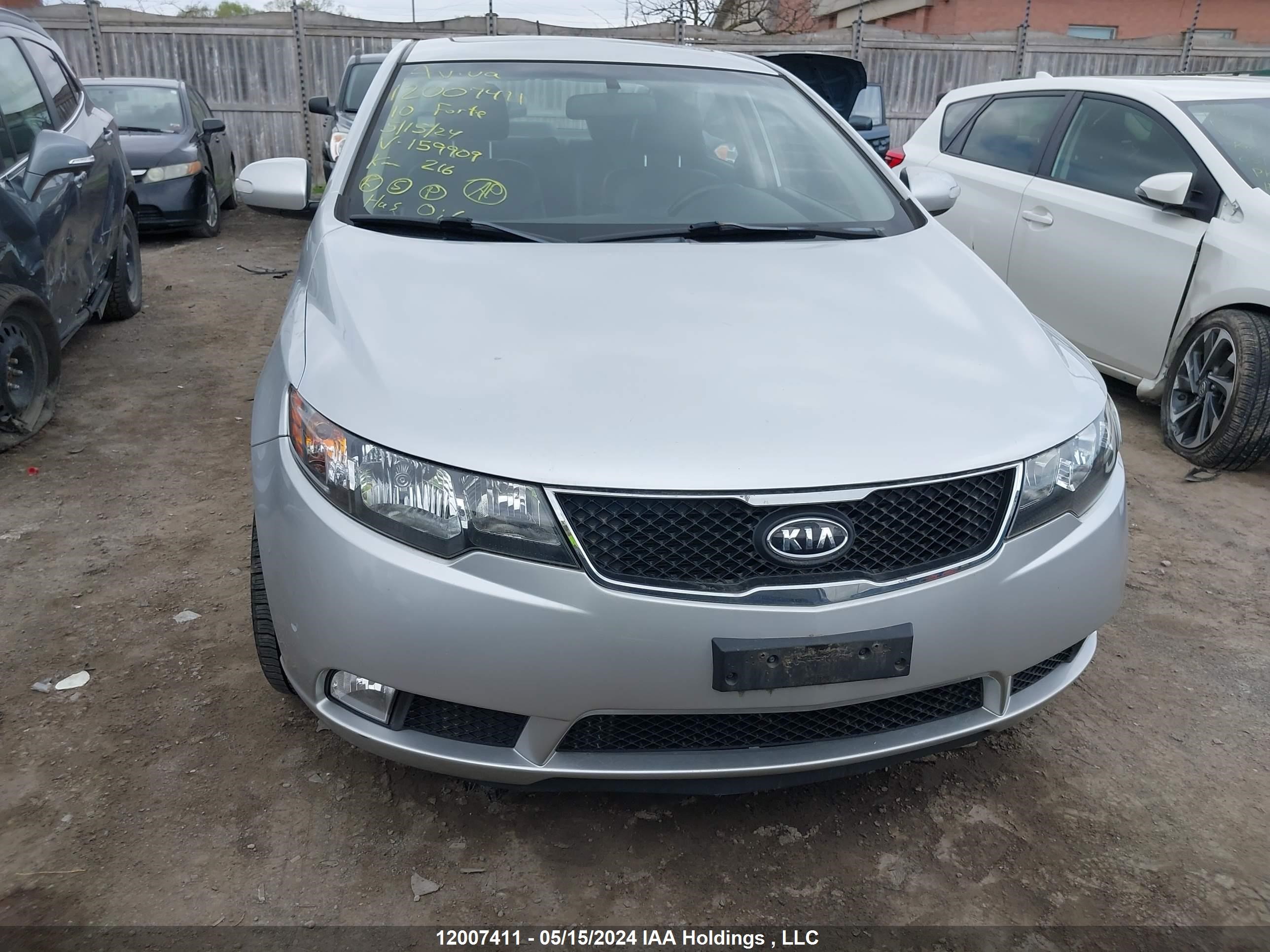 Photo 11 VIN: KNAFW4A3XA5159909 - KIA FORTE 