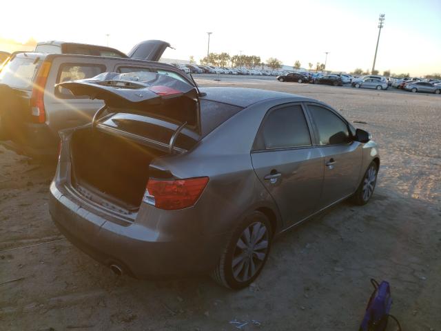 Photo 3 VIN: KNAFW4A3XA5250212 - KIA FORTE SX 