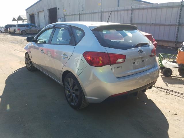 Photo 2 VIN: KNAFW5A30B5428961 - KIA FORTE SX 