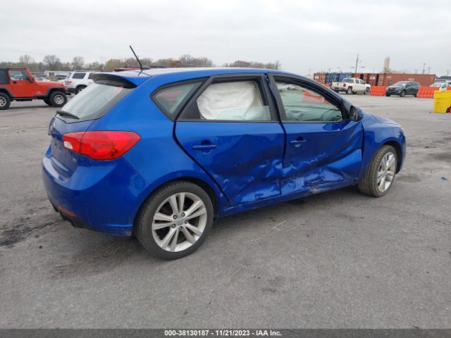 Photo 3 VIN: KNAFW5A30C5529841 - KIA FORTE 