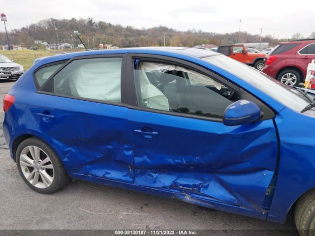 Photo 5 VIN: KNAFW5A30C5529841 - KIA FORTE 