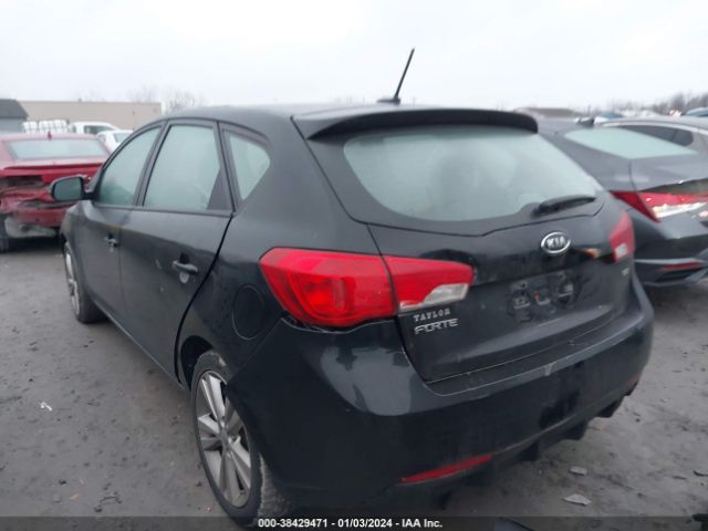 Photo 2 VIN: KNAFW5A31C5468418 - KIA FORTE 