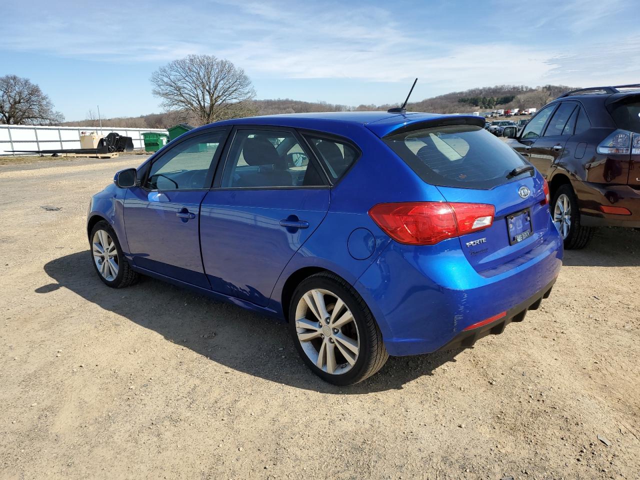 Photo 1 VIN: KNAFW5A31C5489642 - KIA FORTE 