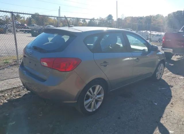 Photo 3 VIN: KNAFW5A31D5667129 - KIA FORTE 