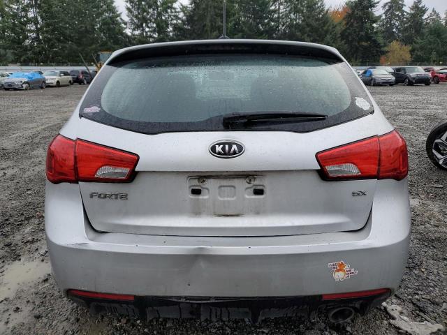 Photo 5 VIN: KNAFW5A32B5324164 - KIA FORTE 