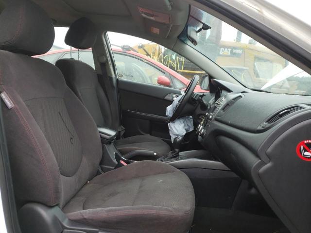 Photo 4 VIN: KNAFW5A32B5335424 - KIA FORTE SX 