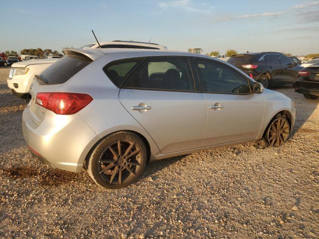 Photo 2 VIN: KNAFW5A36D5697212 - KIA FORTE SX 