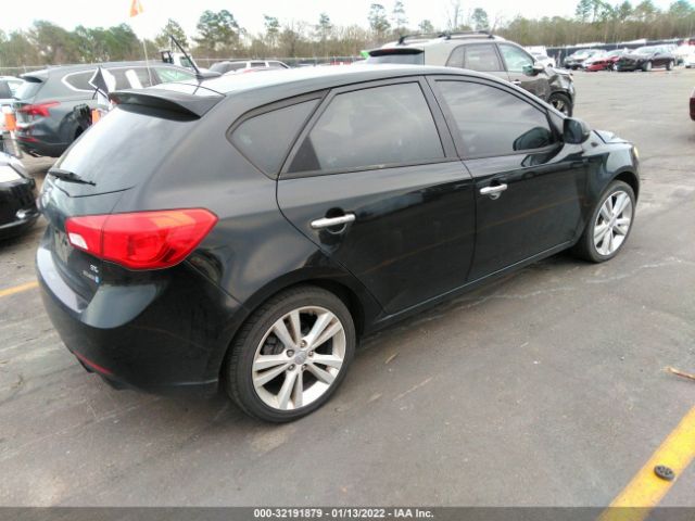 Photo 3 VIN: KNAFW5A37D5663702 - KIA FORTE 5-DOOR 