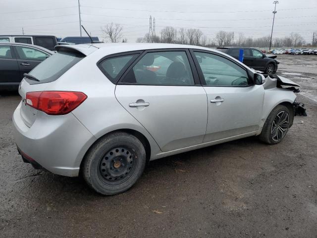 Photo 2 VIN: KNAFW5A37D5681794 - KIA FORTE 