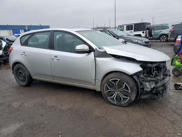 Photo 3 VIN: KNAFW5A37D5681794 - KIA FORTE 