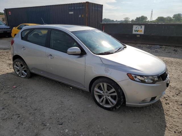 Photo 3 VIN: KNAFW5A38B5424950 - KIA FORTE 