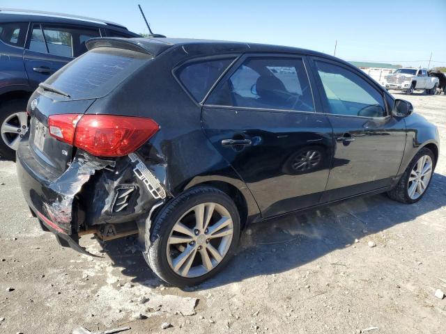 Photo 2 VIN: KNAFW5A3XB5325773 - KIA FORTE 