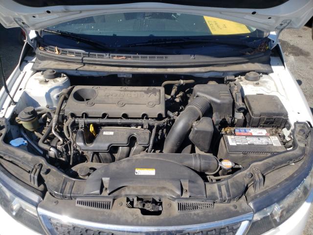 Photo 6 VIN: KNAFW5A3XB5434251 - KIA FORTE SX 