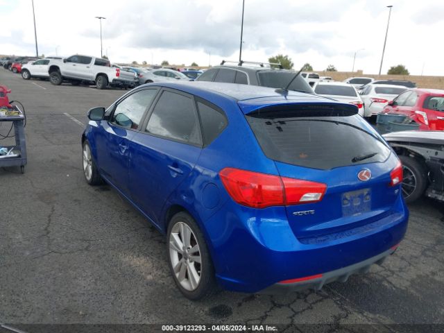 Photo 2 VIN: KNAFW5A3XD5666237 - KIA FORTE 