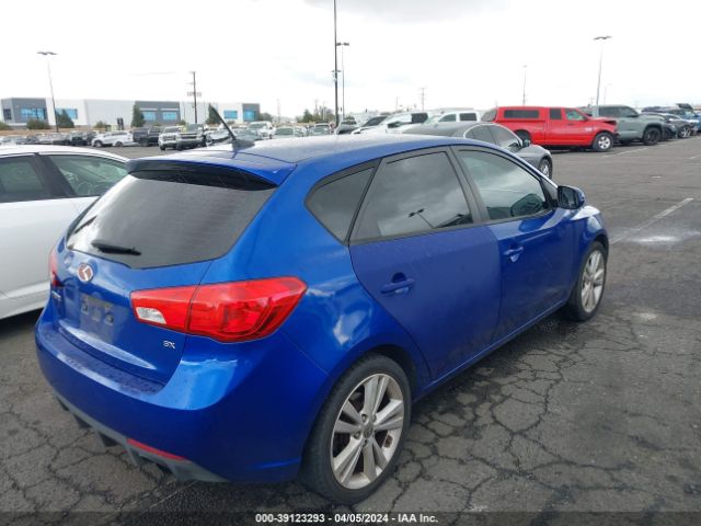 Photo 3 VIN: KNAFW5A3XD5666237 - KIA FORTE 