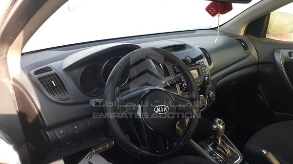 Photo 10 VIN: KNAFW6128E5744478 - KIA CERATO 