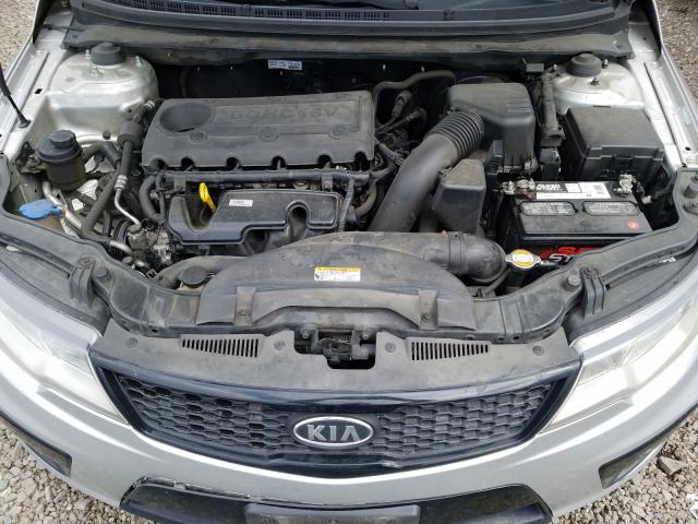 Photo 6 VIN: KNAFW6A30A5253812 - KIA FORTE SX 