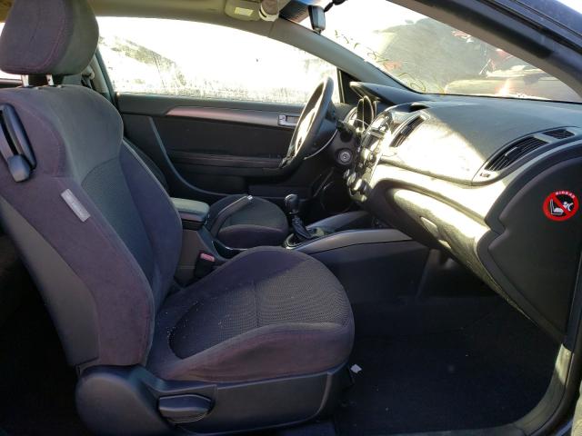 Photo 4 VIN: KNAFW6A30B5316392 - KIA FORTE SX 