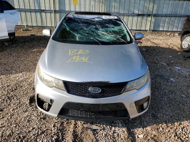 Photo 4 VIN: KNAFW6A30C5632702 - KIA FORTE SX 