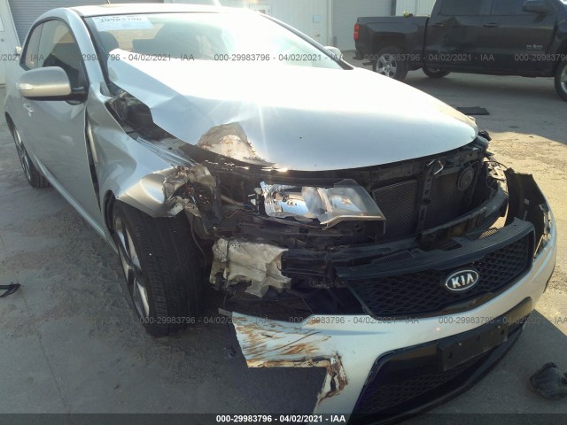 Photo 5 VIN: KNAFW6A31A5190980 - KIA FORTE KOUP 