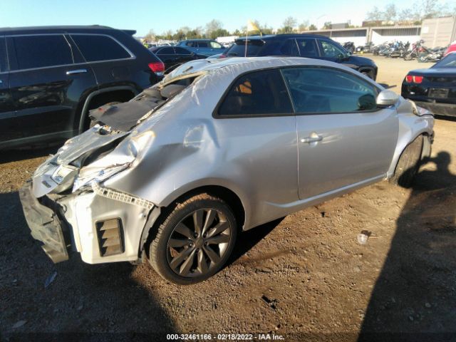 Photo 3 VIN: KNAFW6A31C5596454 - KIA FORTE KOUP 