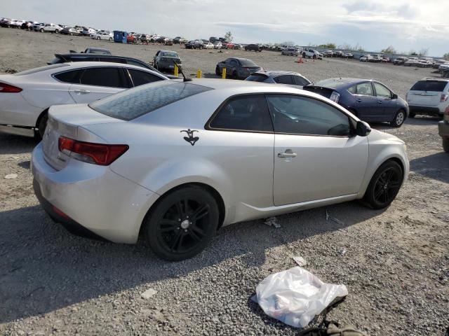 Photo 2 VIN: KNAFW6A32A5154196 - KIA FORTE 