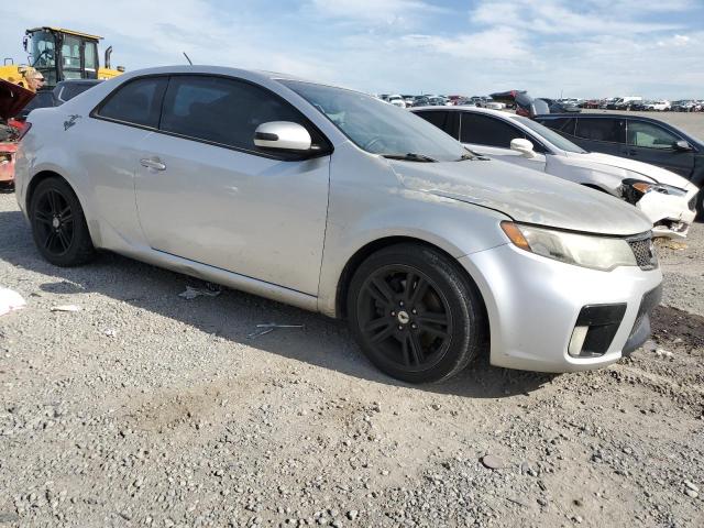 Photo 3 VIN: KNAFW6A32A5154196 - KIA FORTE 