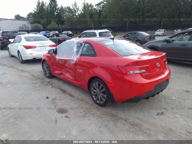 Photo 2 VIN: KNAFW6A32D5670658 - KIA FORTE 