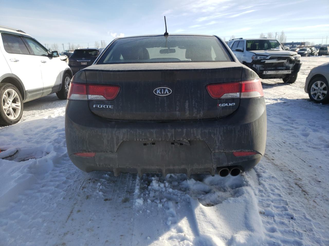 Photo 5 VIN: KNAFW6A33A5146723 - KIA FORTE 