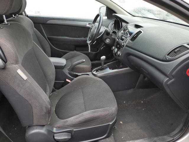 Photo 4 VIN: KNAFW6A33A5175137 - KIA FORTE SX 