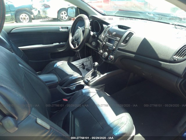 Photo 4 VIN: KNAFW6A33C5529712 - KIA FORTE KOUP 