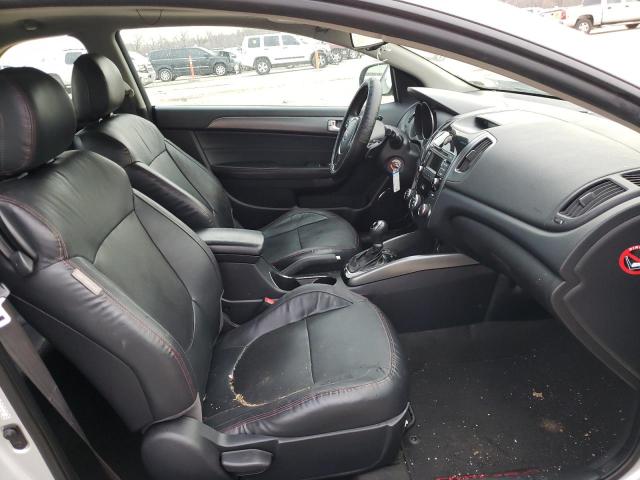 Photo 4 VIN: KNAFW6A33C5572513 - KIA FORTE SX 