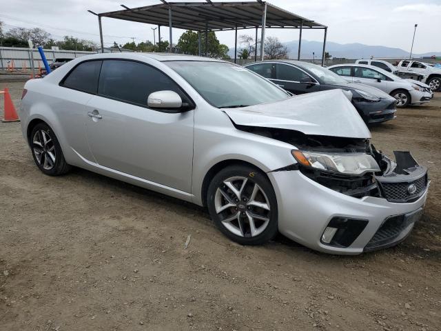 Photo 3 VIN: KNAFW6A34A5149498 - KIA FORTE 