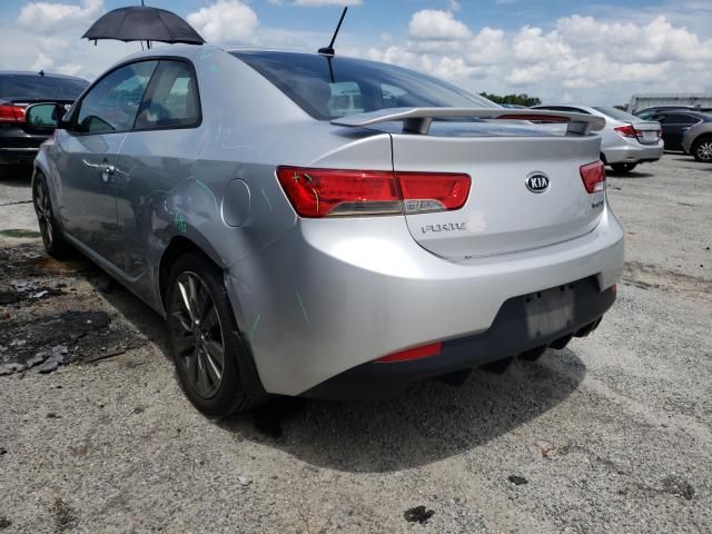 Photo 2 VIN: KNAFW6A34B5386705 - KIA FORTE SX 