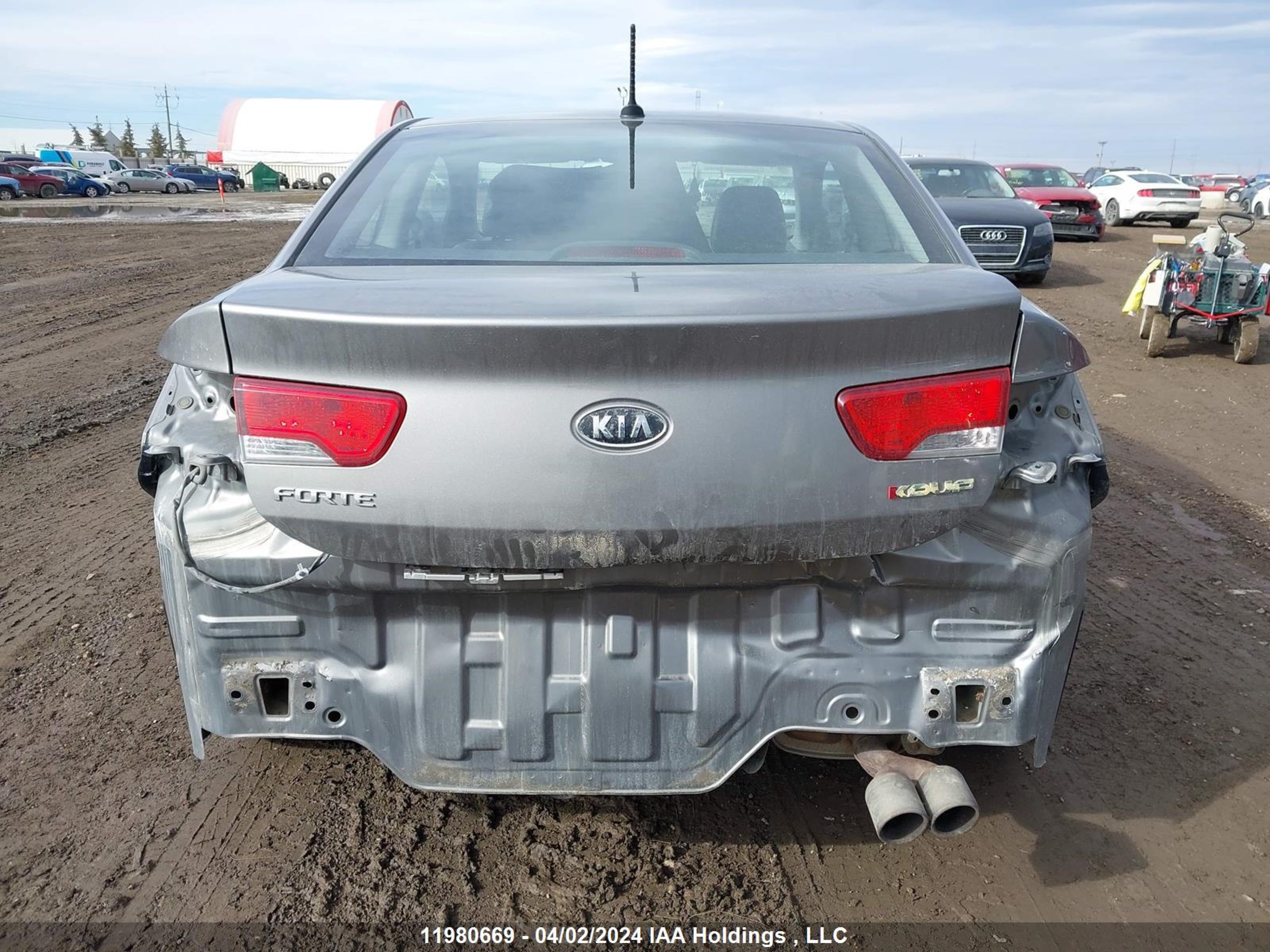 Photo 16 VIN: KNAFW6A36A5290461 - KIA FORTE 