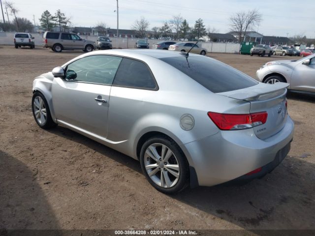 Photo 2 VIN: KNAFW6A37B5377013 - KIA FORTE KOUP 