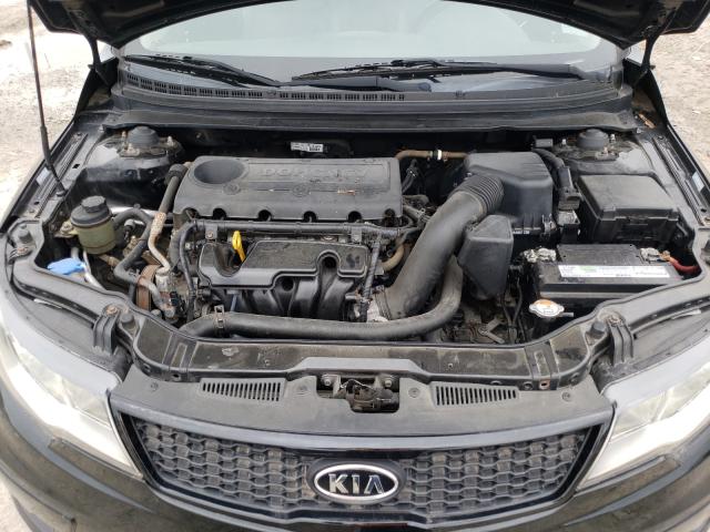 Photo 6 VIN: KNAFW6A37D5687830 - KIA FORTE SX 