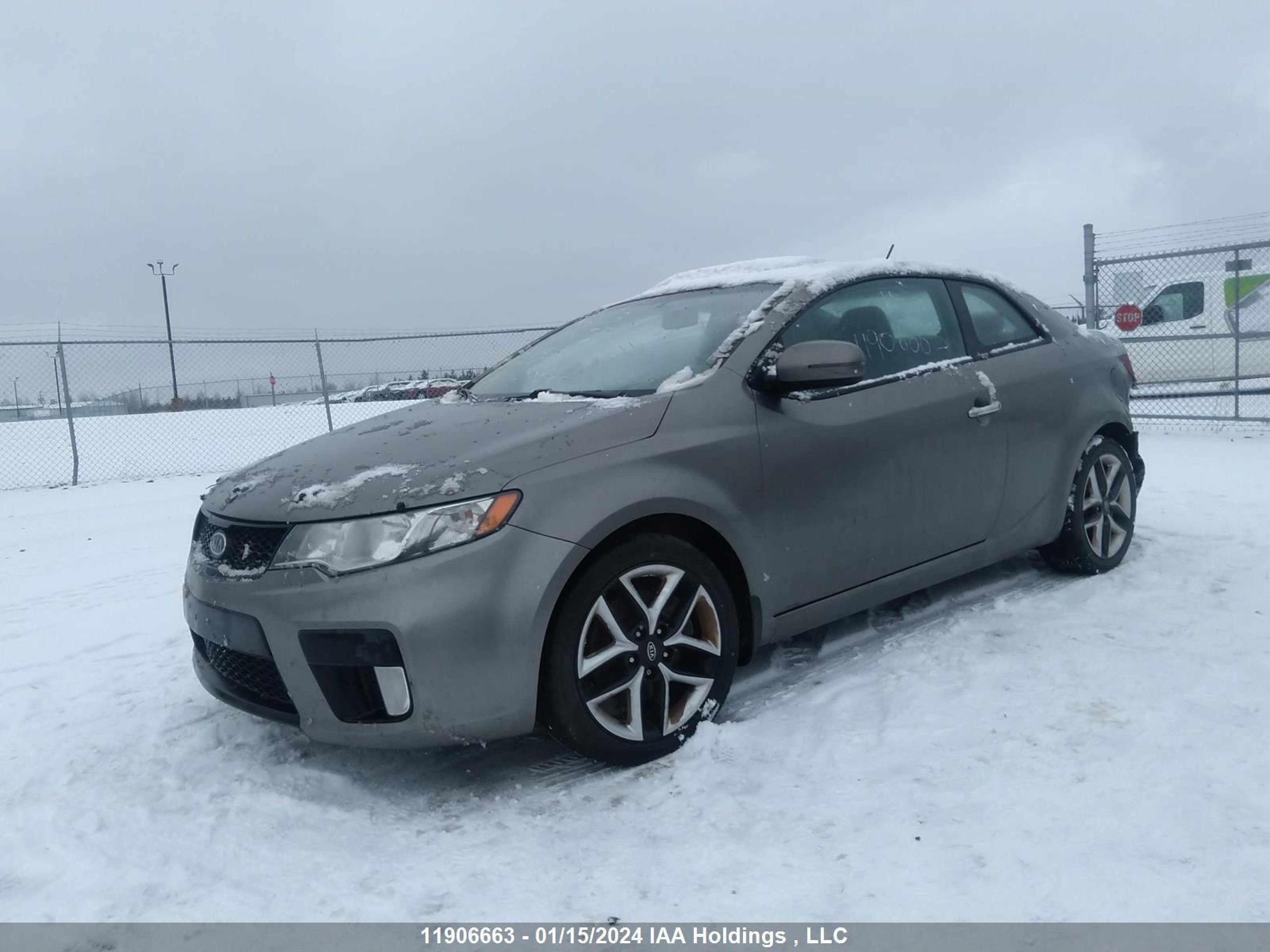 Photo 1 VIN: KNAFW6A38B5415266 - KIA FORTE 