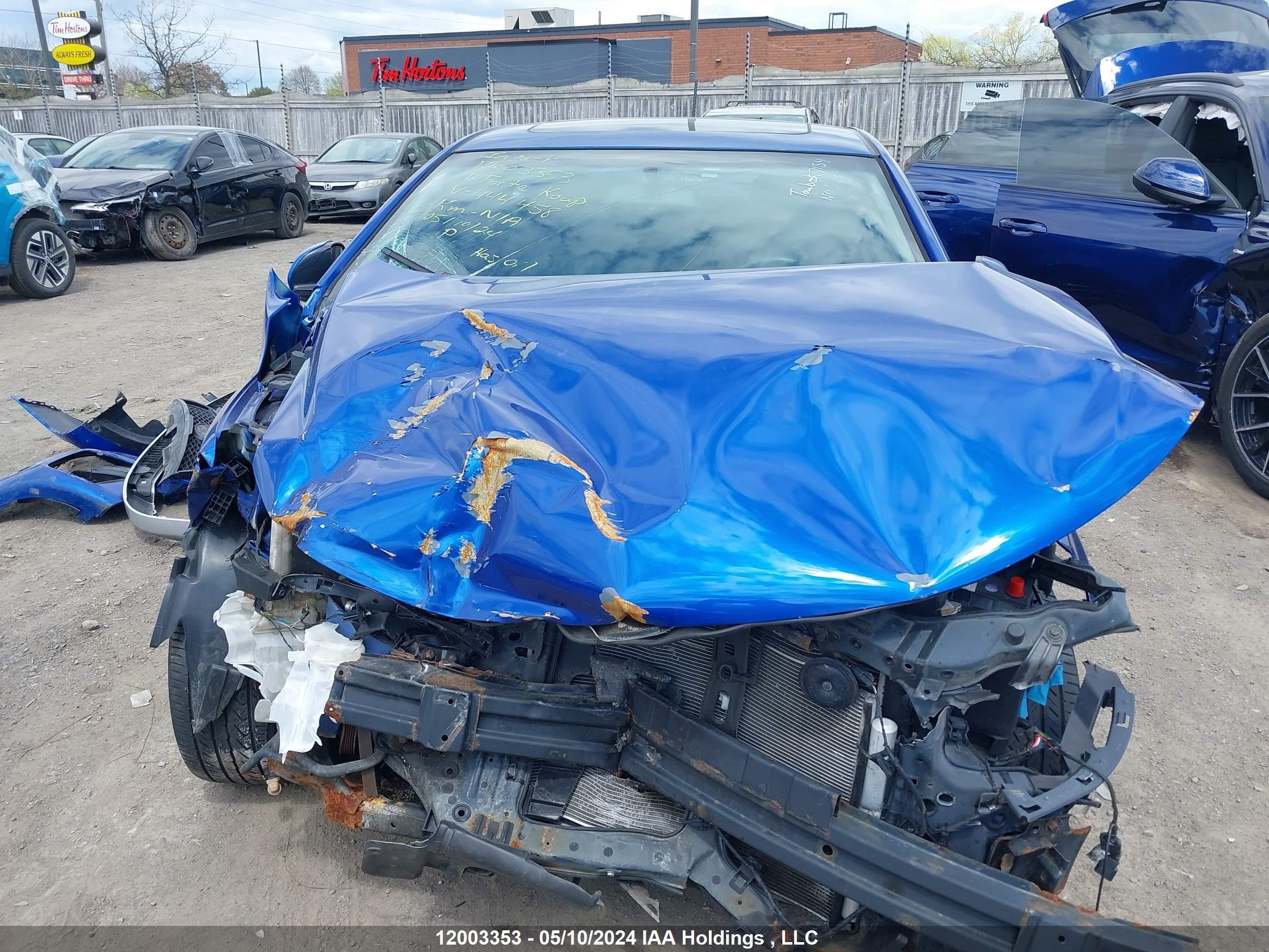 Photo 11 VIN: KNAFW6A38B5444458 - KIA FORTE 