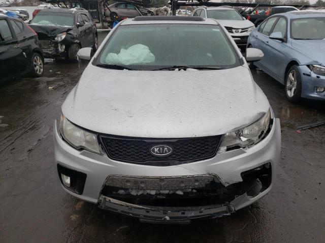 Photo 4 VIN: KNAFW6A39A5140229 - KIA FORTE 