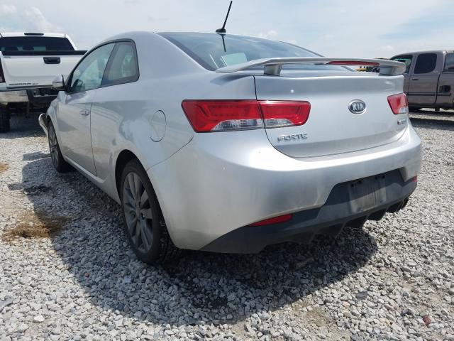 Photo 2 VIN: KNAFW6A39C5579885 - KIA FORTE 