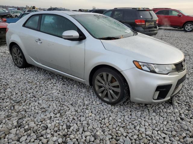 Photo 3 VIN: KNAFW6A39D5665859 - KIA FORTE 