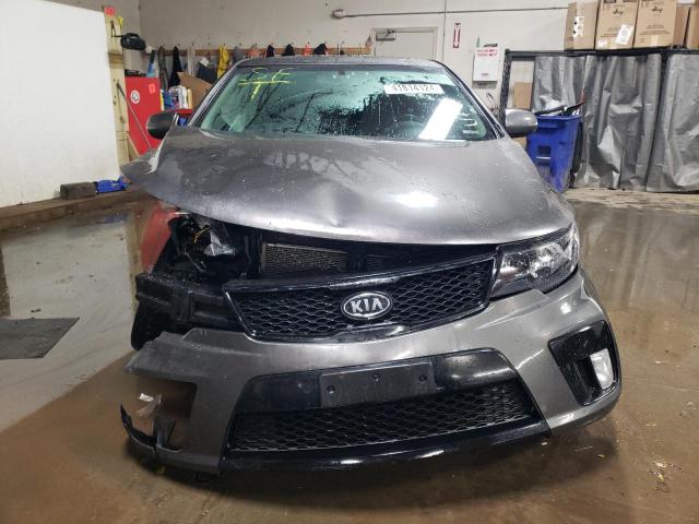 Photo 4 VIN: KNAFW6A39D5745002 - KIA FORTE 