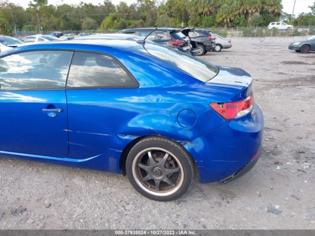 Photo 5 VIN: KNAFW6A3XA5138800 - KIA FORTE KOUP 